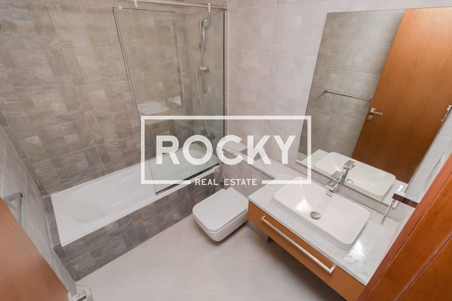 11 Rocky Real Estate - Satwa - Al Fahad 7 - Apartments (9 of 17). jpg