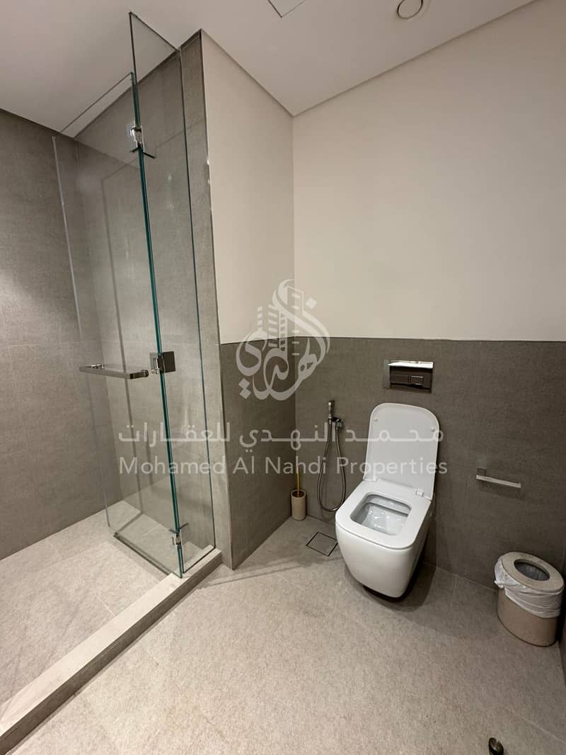 8 25ea4145-b1a1-4263-b610-bdb403fb5abb. jpg