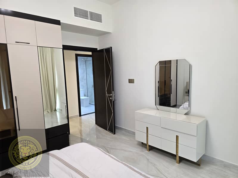 16 09769ace-7d69-41fe-b48c-8e6eb6f67485. jpg