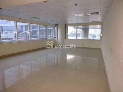 Office for Rent in Jumeirah Lake Towers (JLT), Dubai - Next to metro | Fitted office | Lake View Office for Rent in Jumeirah Lake Towers (JLT), Dubai - Next to metro | Fitted office | Lake View