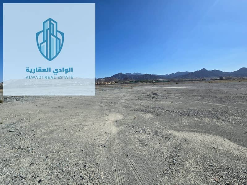 Residential land for sale in Al Hooshi area, Sharjah, on Maliha Road - Image 6