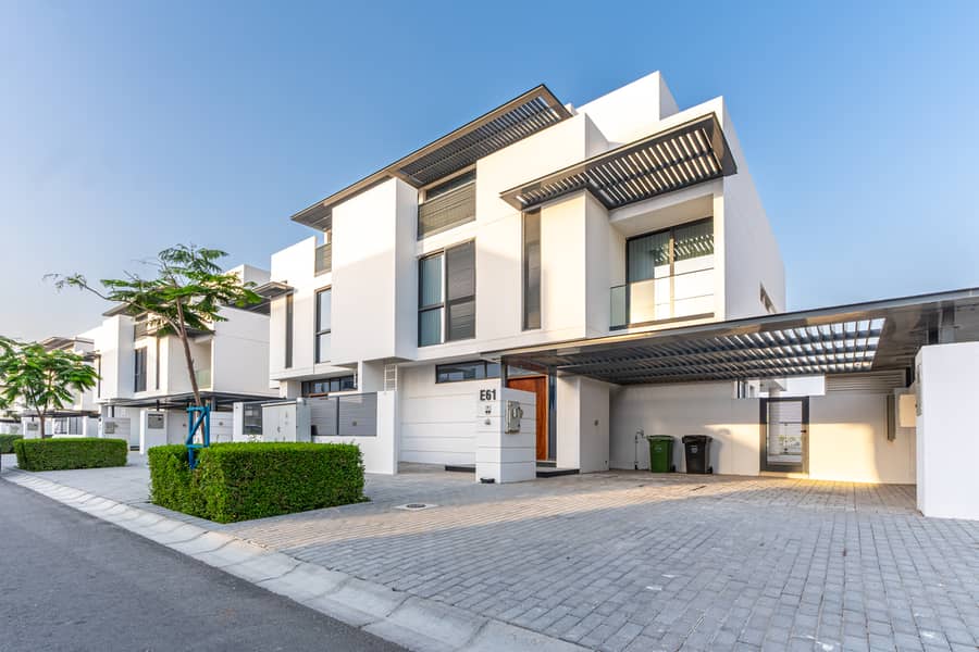 Villa Front View. jpg Villa Front View. jpg