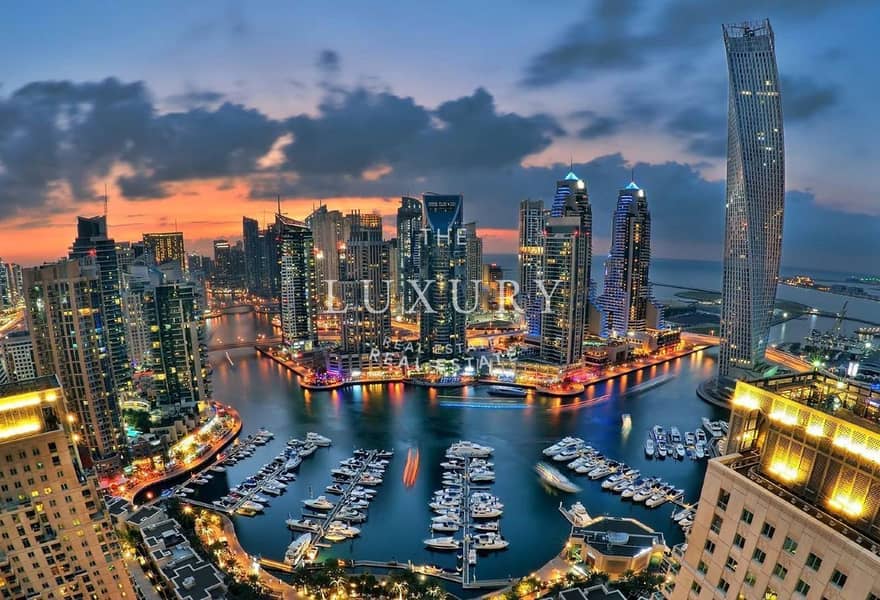 LUXURIOUS 4BR | PRIME LOCATION | MARINA VIEW - Image 9