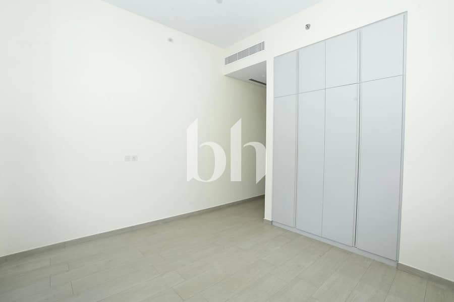 4 images image img