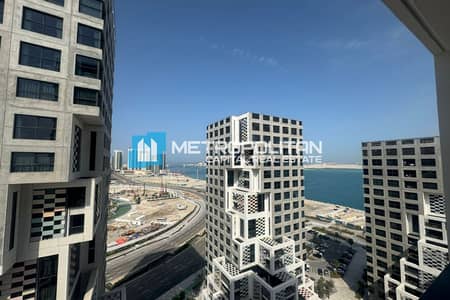 Studio for Sale in Al Reem Island, Abu Dhabi - Partial Sea View | High Floor Studio | Vacant Unit Studio for Sale in Al Reem Island, Abu Dhabi - Partial Sea View | High Floor Studio | Vacant Unit