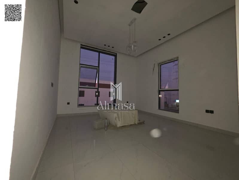 7 2c9dfdfa-a165-4f84-9ab8-cb26277719d3. jpg