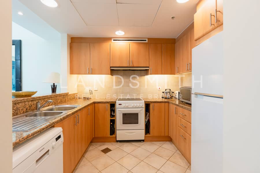 4 Kitchen 1. jpg