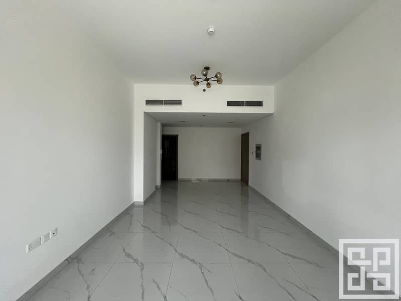 01 - Living Area (Hero). JPG 01 - Living Area (Hero). JPG