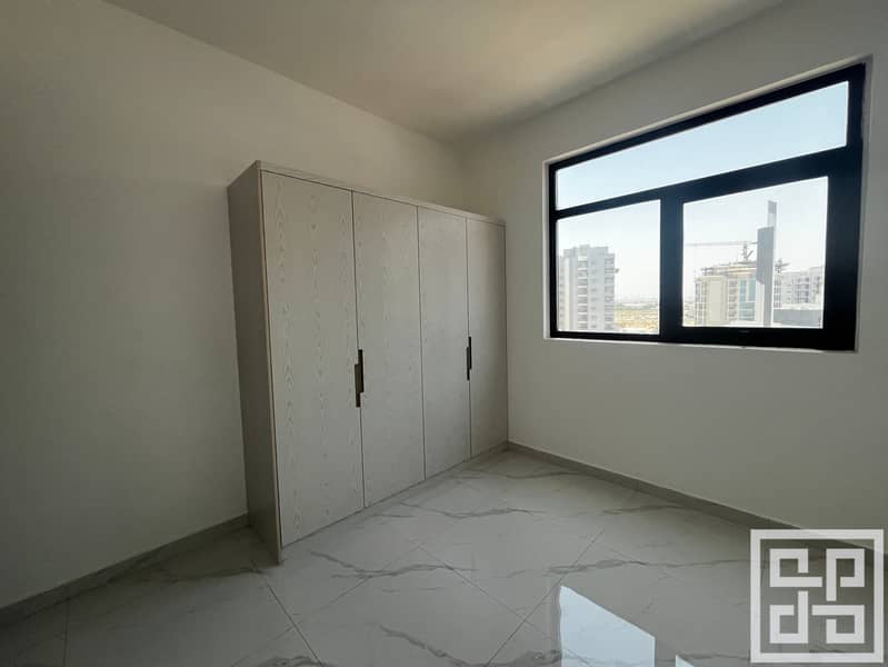6 06 - Master Bedroom (City View). JPG
