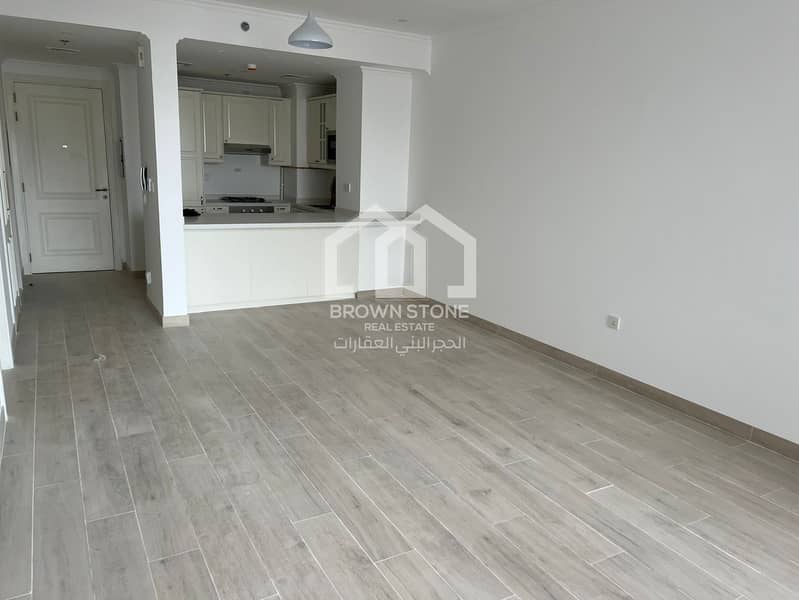 Brand New | Pool View | Ready to move - Image 1