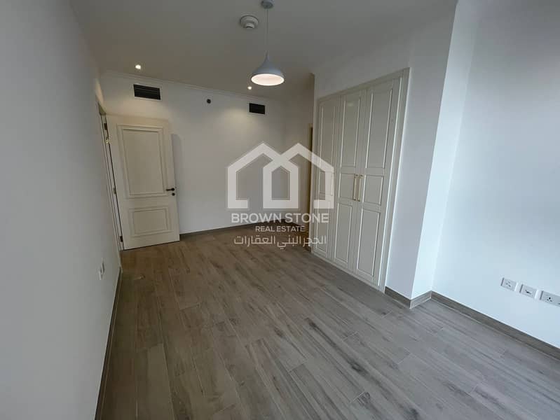 Brand New | Pool View | Ready to move - Image 6