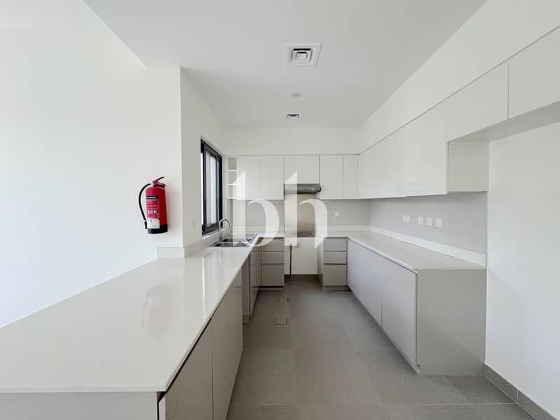 4 images image img