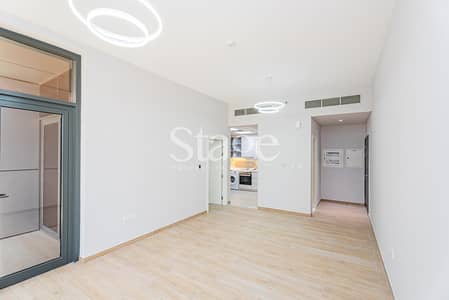 1 Bedroom Flat for Sale in Business Bay, Dubai - Skyline Retreat | High Floor | Central Location