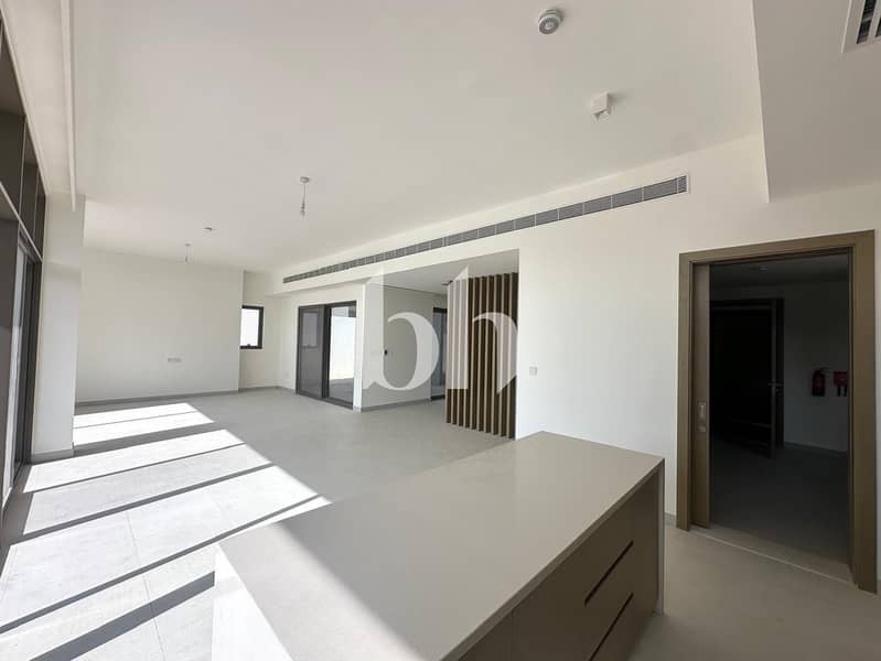 3 images image img