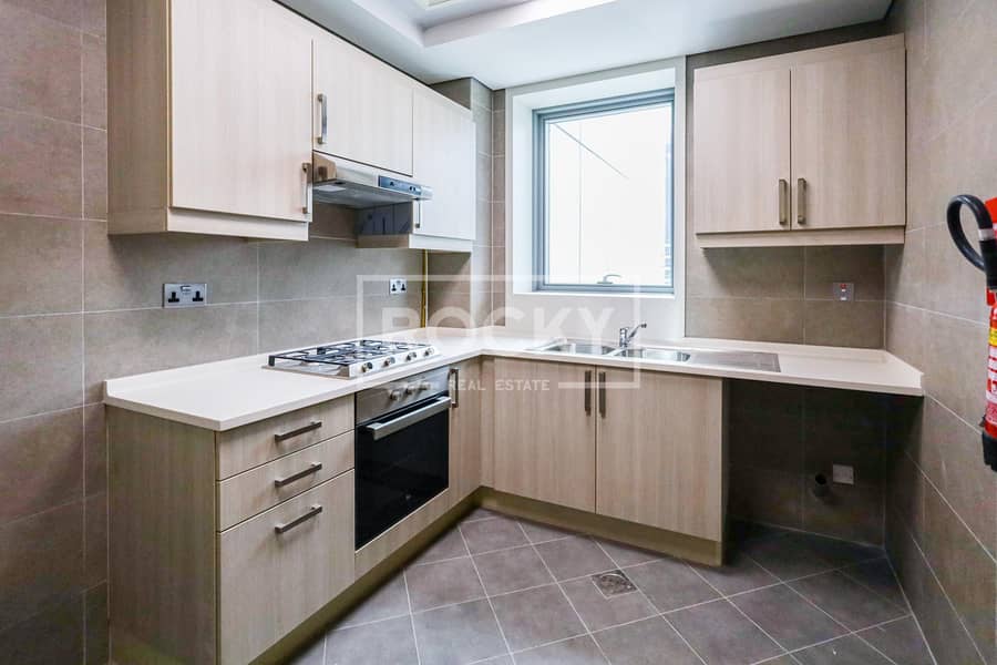 8 ART 18 - kitchen (1). jpg
