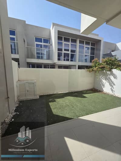 3 Schlafzimmer Townhouse zum zur Miete in DAMAC Hills 2 (Akoya by DAMAC), Dubai - 20250429_151915. jpg