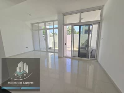3 habitaciones Townhouse para en Venta en DAMAC Hills 2 (Akoya by DAMAC), Dubai - WhatsApp Image 2026-02-22 at 1.25. 08 PM (1). jpeg 3 habitaciones Townhouse para en Venta en DAMAC Hills 2 (Akoya by DAMAC), Dubai - WhatsApp Image 2026-02-22 at 1.25. 08 PM (1). jpeg