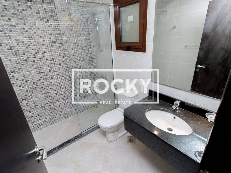 11 Rocky Real Estate - Nadd Al Shiba 1 - Bahwan Residence - Apartment (12 of 15). JPG
