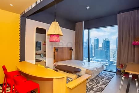 Studio for Rent in Business Bay, Dubai - Stylish Studio | Fully Furnished | Smart Layout