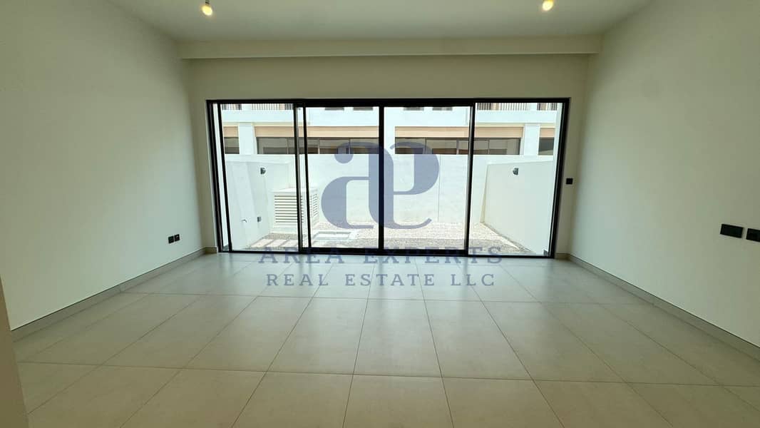 Villa in DAMAC Lagoons,Costa Brava, 4 schlafzimmer, 145000 AED - 15174242 Villa in DAMAC Lagoons,Costa Brava, 4 schlafzimmer, 145000 AED - 15174242