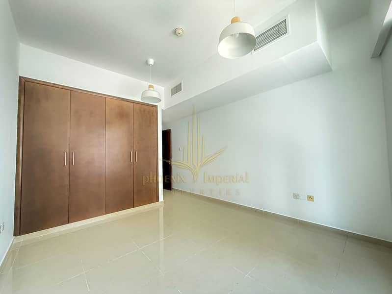 6 room img-1. jpg