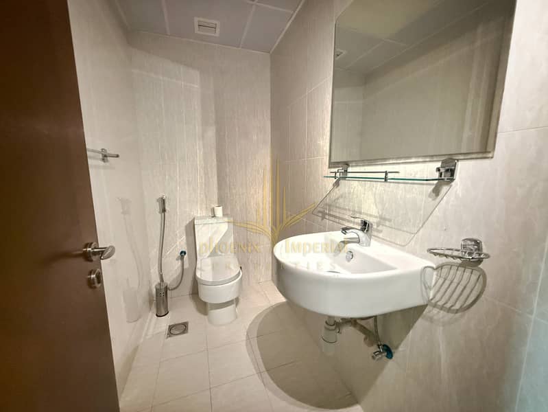 11 WC img. jpg