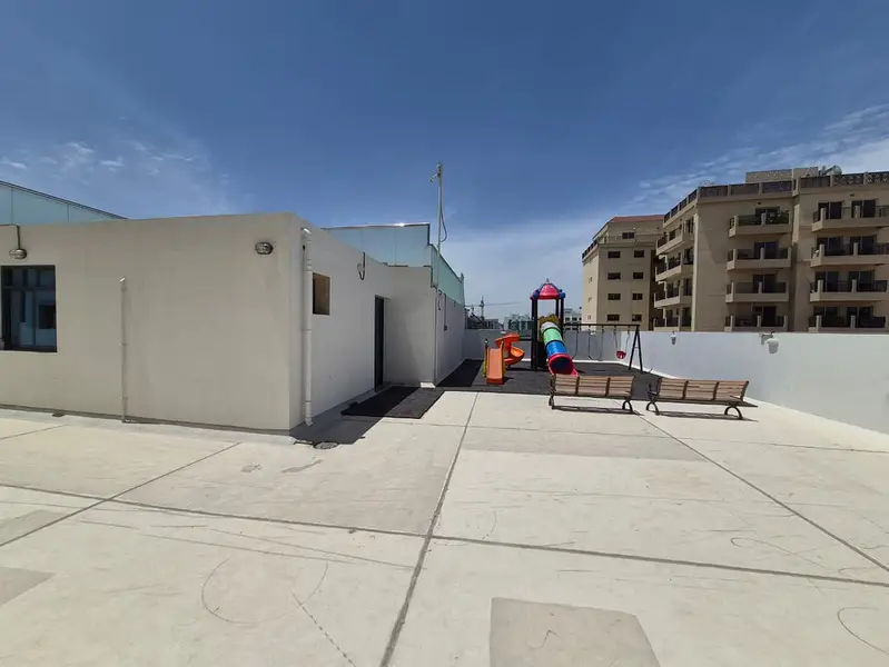 Investor's Deal | High ROI Building For Sale | Prime Location |All Amenities | Close to up coming metro station image 11
