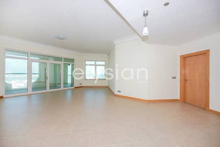 3 Bedroom Flat for Sale in Palm Jumeirah, Dubai - Sea View | Vacant I C Type | Private Beach Access