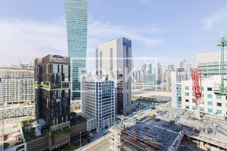 商业湾， 迪拜 1 卧室单位待租 - 位于商业湾，第十八艺术塔 1 卧室的公寓 95000 AED - 15175343