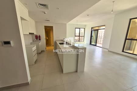 3 Bedroom Apartment for Sale in Umm Suqeim, Dubai - High Floor | Community Park View | Vacant 3 Bedroom Apartment for Sale in Umm Suqeim, Dubai - High Floor | Community Park View | Vacant