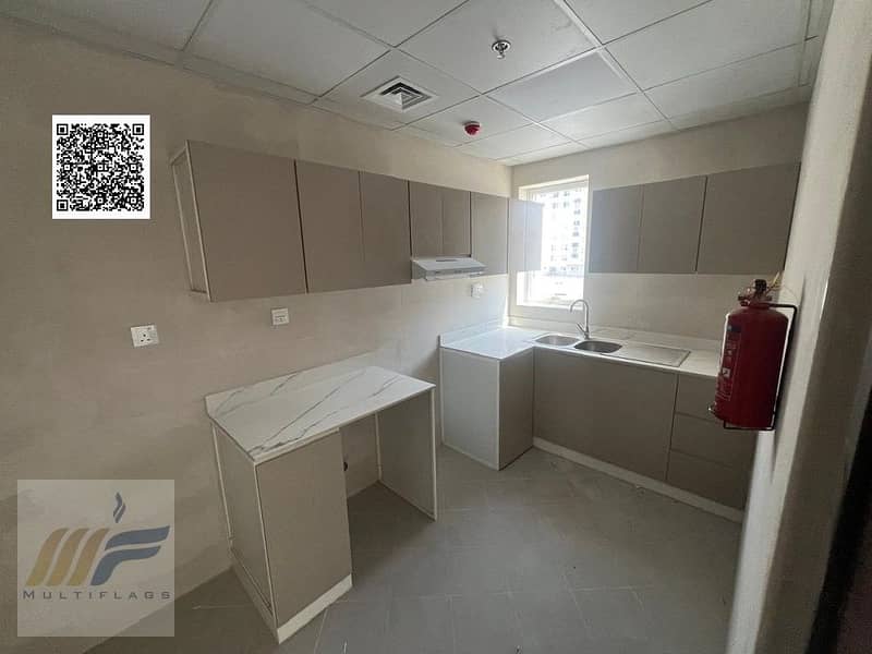 13 d1686088-b7ea-46e0-8a23-0cb2236a57e7. jpg