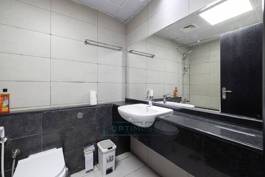 15 b12da50d-49cc-4dad-b725-ad66a1ebf4d5. jpg