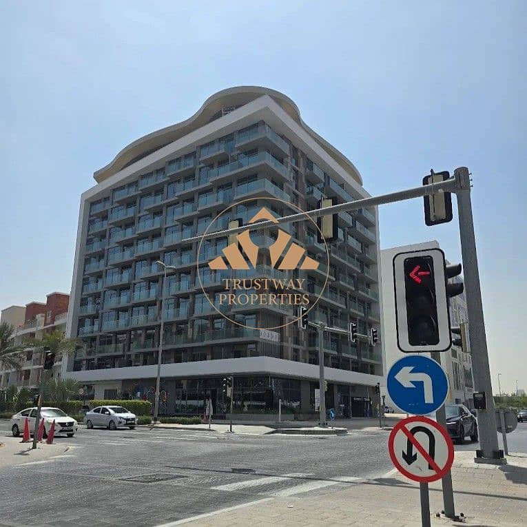 22 Bldg. jpg