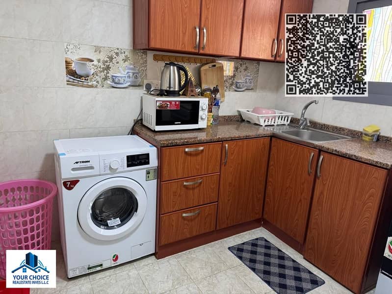 8 0ec973e1-3500-4294-801a-0dde777d5f95. jpg