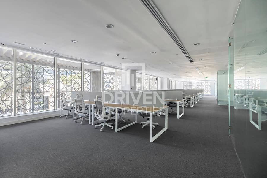 Vacant | Prime Location | Grade A | Fitted Vacant | Prime Location | Grade A | Fitted