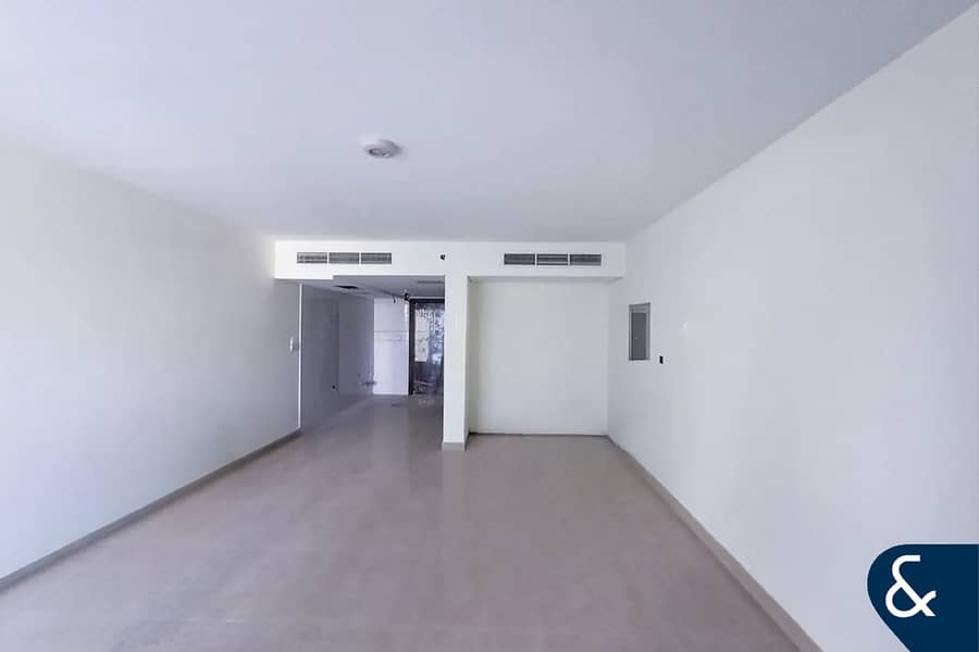 1 Bedroom | New Building | Skyline View - Image 8
