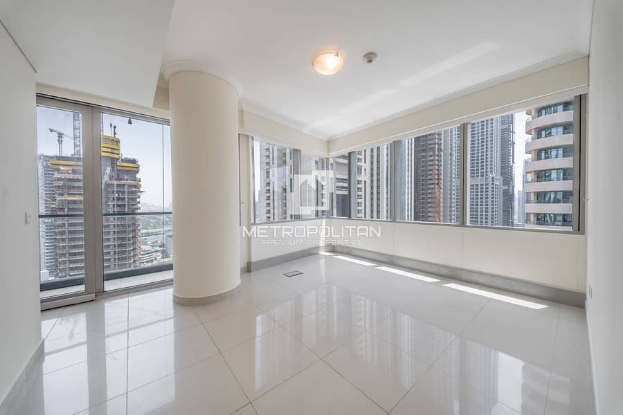 High Floor Living | Partial Sea view | Smart Deal High Floor Living | Partial Sea view | Smart Deal