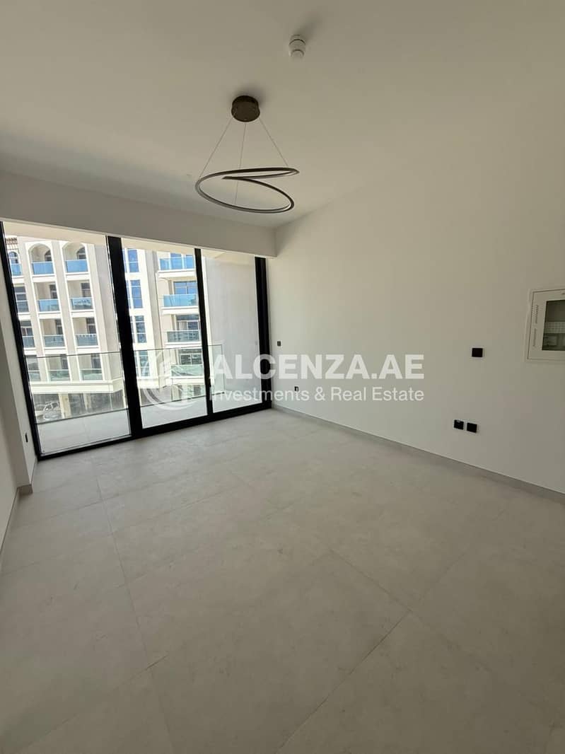 11 Avelon Boulevard11. jpeg