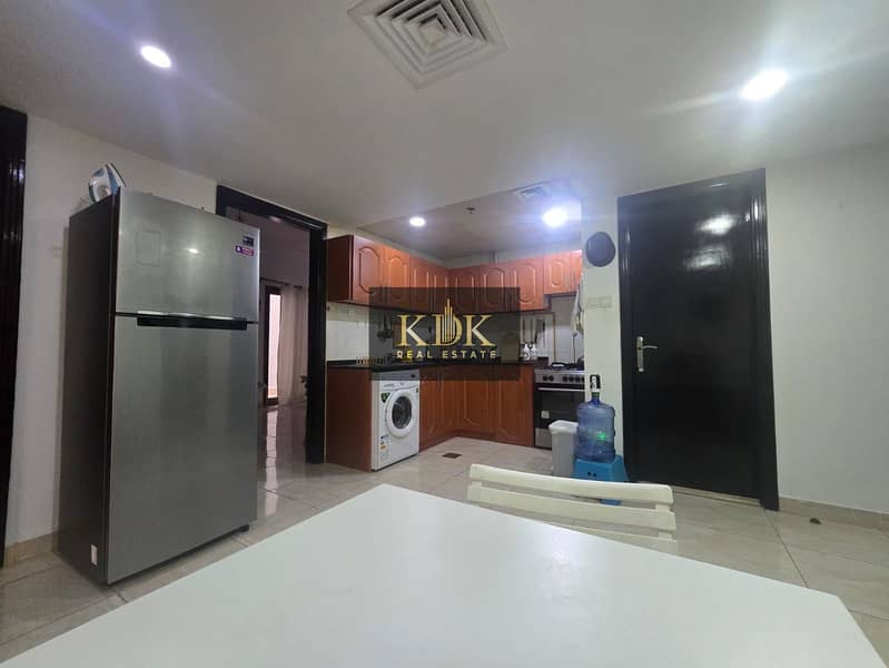 18 bfa2b679-4135-4a20-8d73-648afe913198. jpg