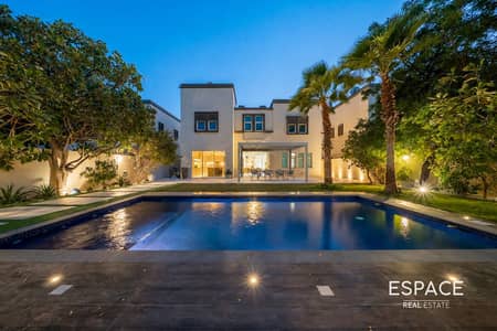 4 Bedroom Villa for Sale in Jumeirah Park, Dubai - Stunning 4 Bed Regional with Lovely Plot