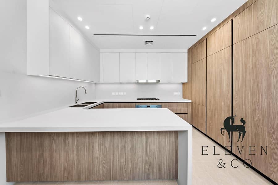 Waterfront Views | Fully Landscaped | Exclusive - Image 10