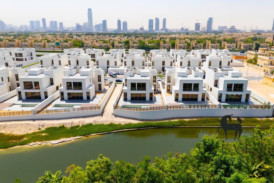 Waterfront Views | Fully Landscaped | Exclusive - Image 28