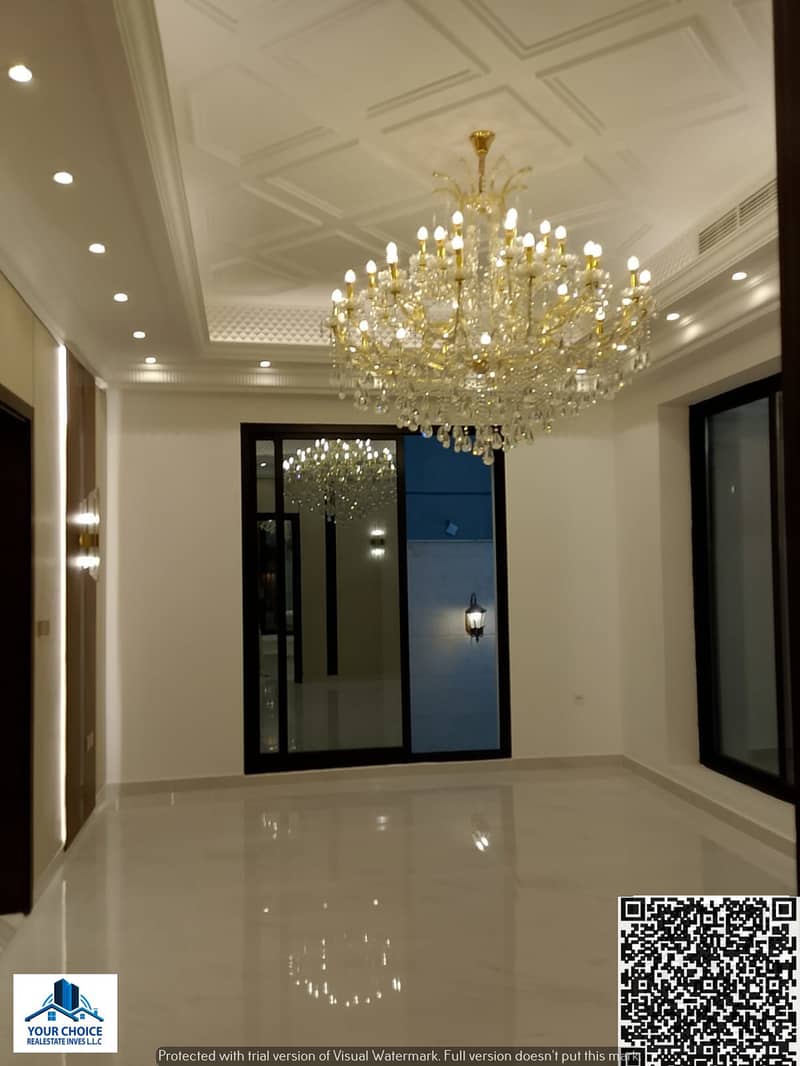 45 c71cff14-80b4-4ec0-bcc7-b6d3dd27e613. jpg