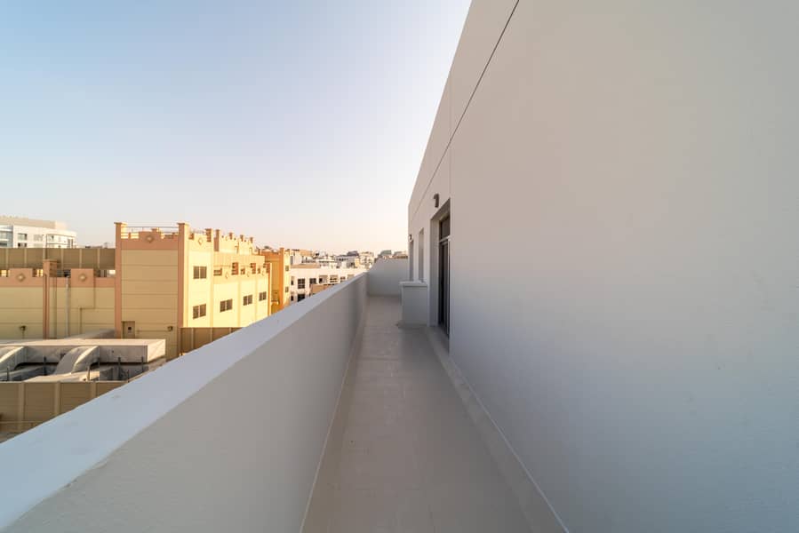 20 R7300651. jpg