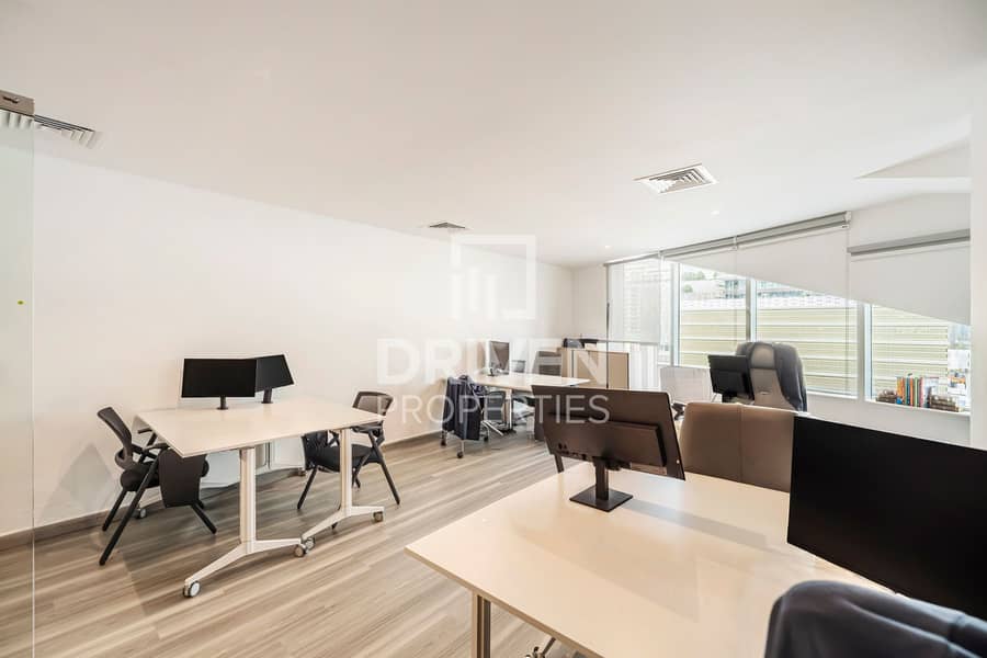 Fitted Office | Prime Location | Well Maintained – pohled 2