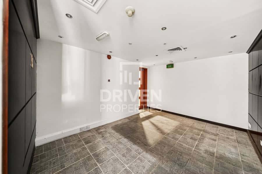Fitted Office | Ready to Move in | SZR View Fitted Office | Ready to Move in | SZR View