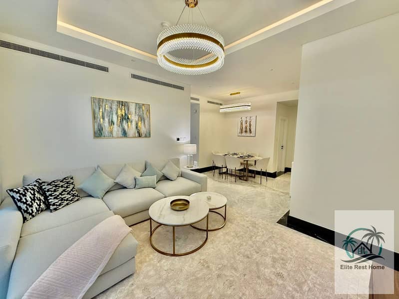 Exclusive Waterfront Home in Business Bay - Image 6