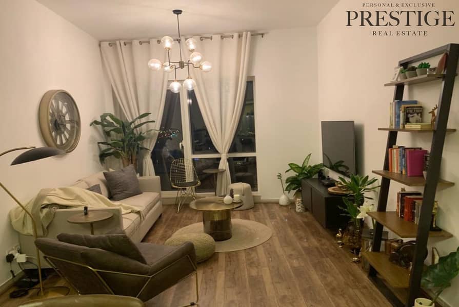Lake View | Low Floor | Vacant | One Bed Lake View | Low Floor | Vacant | One Bed