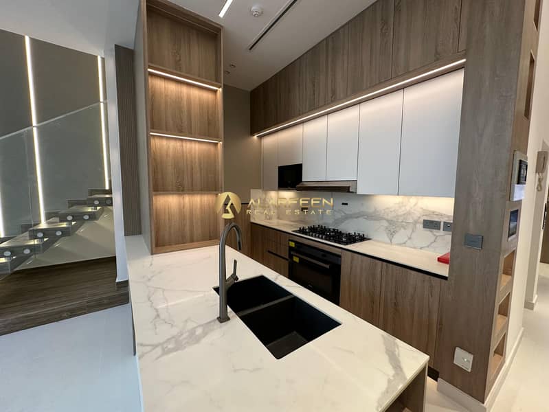 Modern 4BR Villa | La Perla Homes 12 | Private Lift & Pool | JVC District 12 - Image 7