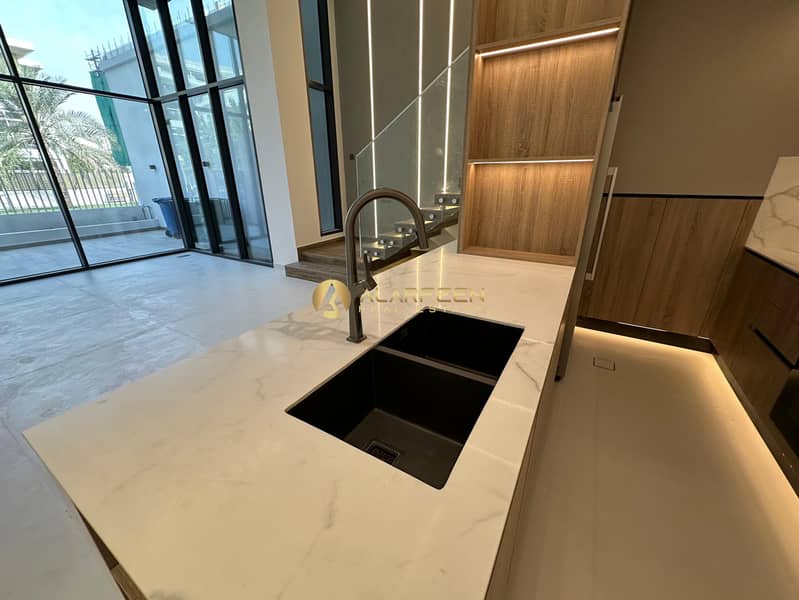 Modern 4BR Villa | La Perla Homes 12 | Private Lift & Pool | JVC District 12 - Image 2